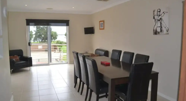 Villa Waterview - 2 Doc Crt