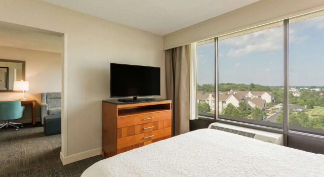 Люкс c 1 комнатой Hampton Inn Manassas