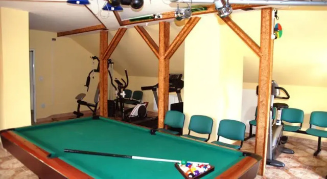 Willa Żółta Róża, Buchen Sie Hotel Krynica Zdrój 