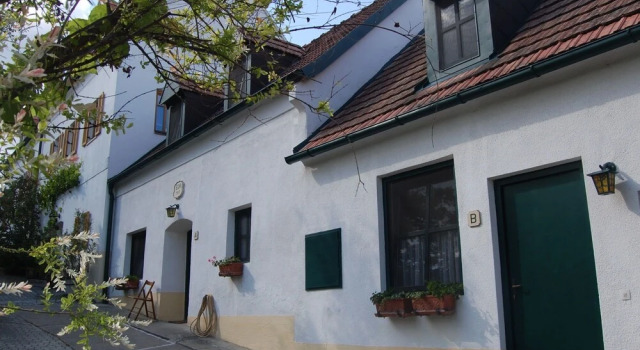 Hofgasse M Rbisch am See, Rezerwuj Hotel Mörbisch am See 