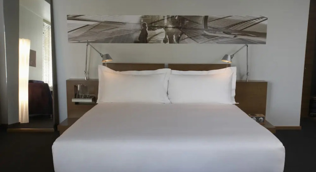 Двухместный номер Standard Hotel Le Germain Calgary