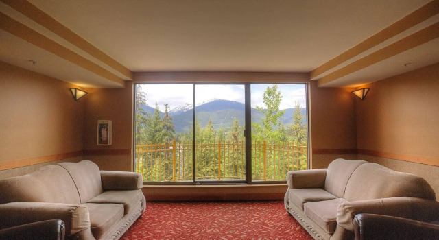 ResortQuest at The Marquise