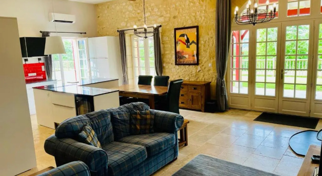 Коттедж с 2 комнатами Gîtes du Château Mont dOnel