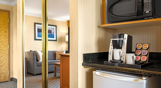Двухместный номер Premium DoubleTree by Hilton North Vancouver