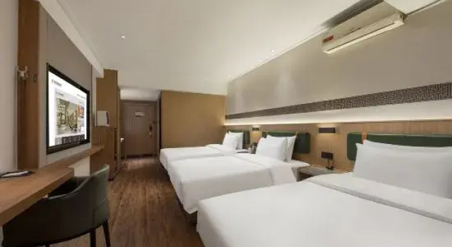 Люкс Century Star Hotel (Provincial People's Hospital, Hongqi Road, Zhengzhou)