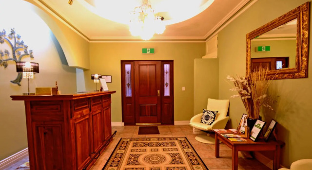 Inn The Tuarts Guest Lodge, Book Guesthouse Geographe Western Australia
