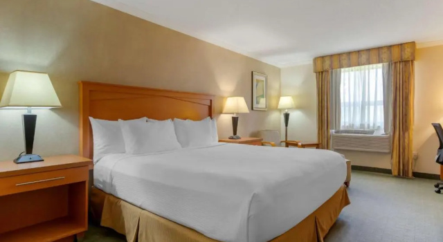 Номер Standard Best Western Davison Inn