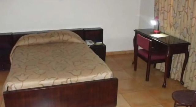 Номер Standard Coconut Grove Miners Lodge