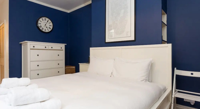 1 Bedroom Apartment Near Denmark Hill Sleeps 4, Varaa Huoneisto Asunnot kohteessa Merseyside, Huoneisto