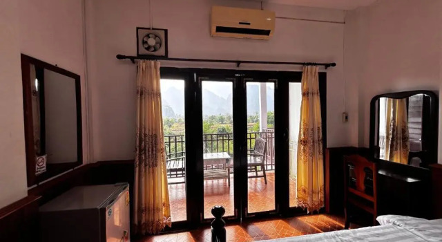 Номер Standard Domon Riverside Hotel