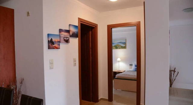 Spotless Apt in the Heart of Sisi