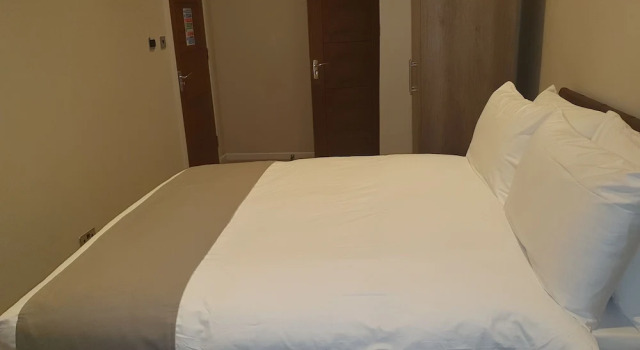 Jewel Guest House, Забронировать Гостевой дом Гостевые дома Абердина, рядом с Bon Accord &amp; St Nicholas, Гостевой дом