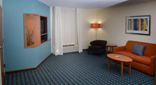 Студия Fairfield Inn & Suites Effingham