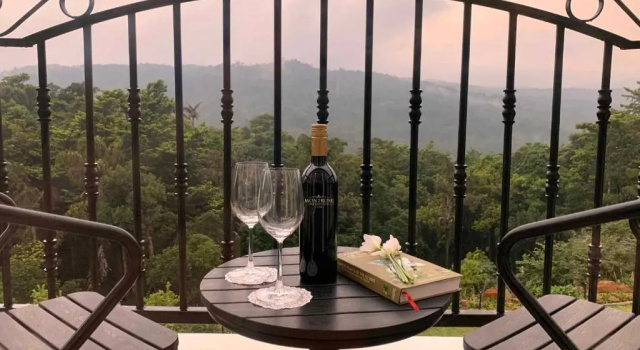 Люкс Grand Montrose Golf Resort and Spa - Coorg