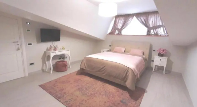 Villa Arya, Book Villa Hoteller i Saviano med parkering, Parkering