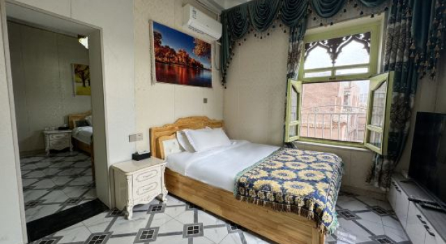 Люкс Juyuan Pavilion Homestay (Kashgar Ancient City Scenic Area Branch)