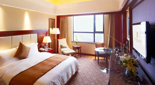 Optics Vally Kingdom Plaza, Rezerwuj Hotel Hotele all inclusive w Wuhan, All Inclusive