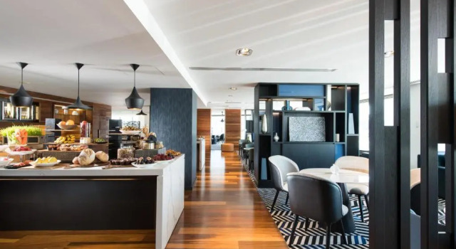 Люкс Yarra Pan Pacific Melbourne