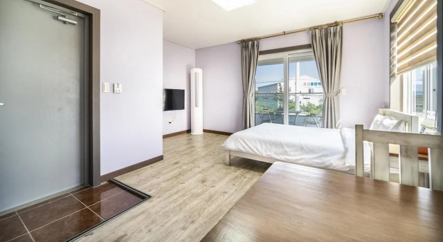 Seogwipo Myhalftime Pension