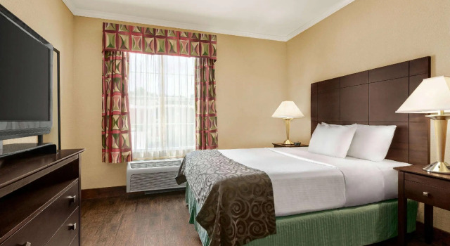 Двухместный люкс Comfort Inn & Suites Prince George - Fort Lee