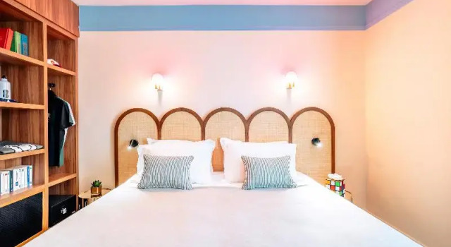 Двухместный номер Superior с балконом RockyPop Marseille Hôtel