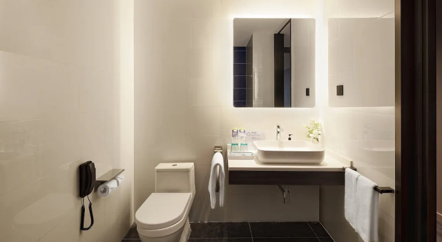 Двухместный номер Standard Holiday Inn & Suites Qingdao Jinshui by IHG