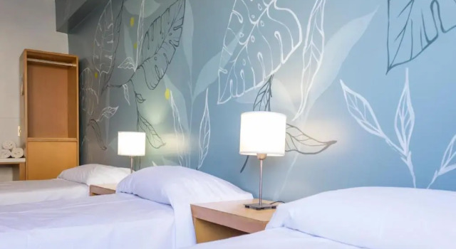Номер Standard Circus Hostel