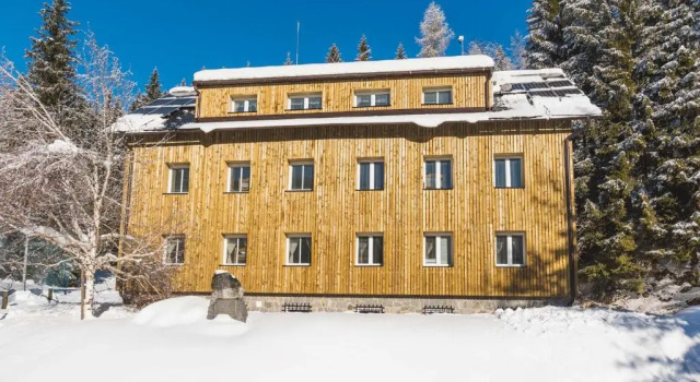 Апартаменты House Rogla Jurgovo a Skiin Skiout Riverside