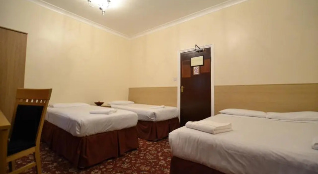Четырёхместный номер Standard Park Hotel