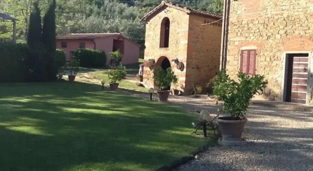 Podere Birreria, Prenota Appartamento Loro Ciuffenna 