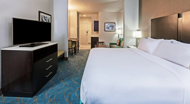 Люкс Holiday Inn Express & Suites Killeen - Fort Hood Area by IHG