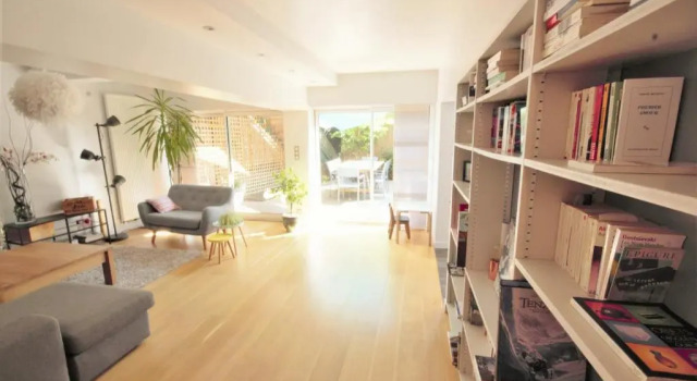 Апартаменты Gd appt T5 avec bureau jardin et parking en centre ville