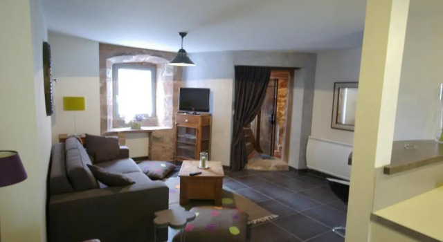 Апартаменты Logis Hotel Le Relais du Quercy