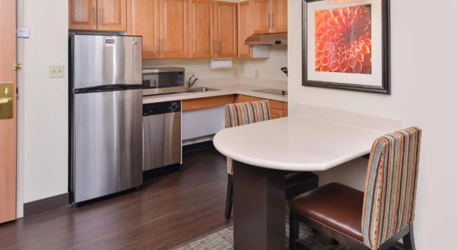 Двухместный номер Standard Staybridge Suites OFallon Chesterfield by IHG