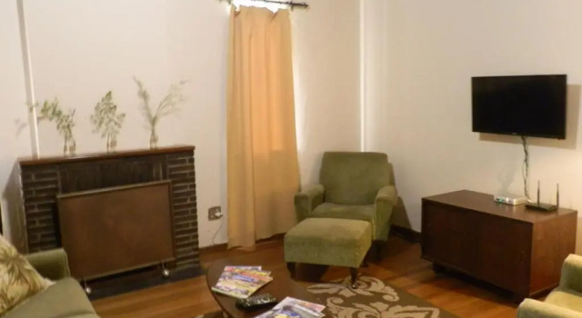 10 on Fairview B&B, Забронировать Отель Недорогие отели Парл, рядом с Old Rembrandt Shopping Mall, недорого