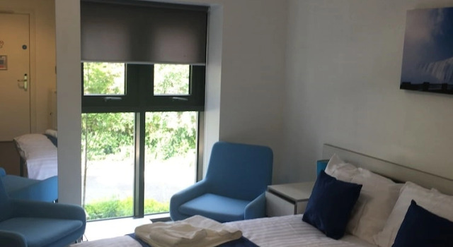The Jean Muir Student Village, Забронировать Отель Отели Шотландских границ с парковкой, Парковка