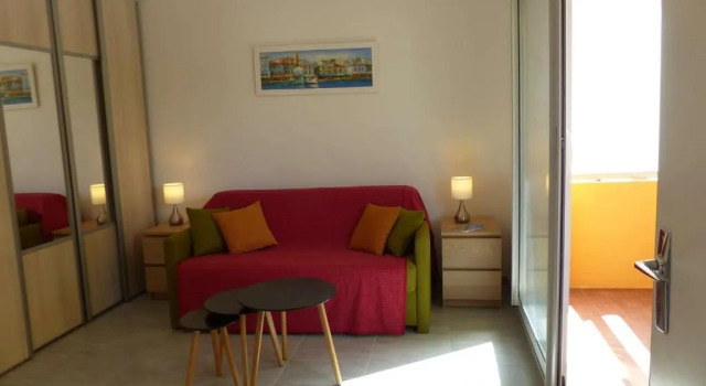 Appartement Le Lavandou, 1 pièce, 2 personnes - FR-1-308-110