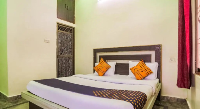 Mahi Paying Guest House by OYO Rooms