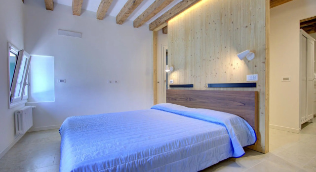 GRANDCANAL-GREEN new, 3pax, 2bath, fiber free wifi