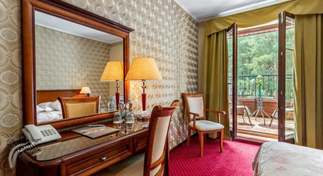 Двухместный номер Superior с балконом Hotel - Dworek Tryumf