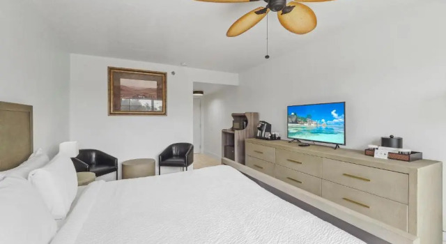 Номер Standard с балконом и с видом на закат Royal Inn Beach Hutchinson Island