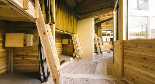 Кровать в общем номере Ise Guest House Kazami