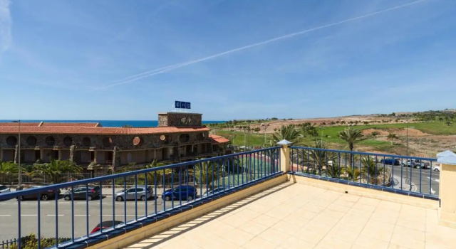 Коттедж с 2 комнатами Meloneras Bay Suites