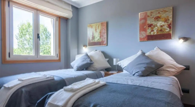 Residencial Vicaño VUT-PO-03856, Забронировать Отель Отели Санхенхо с завтраком, рядом с Пляж Silgar, Завтраки