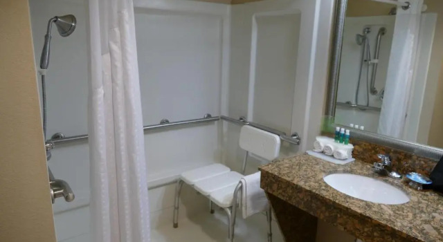 Номер Standard Holiday Inn Express Greensburg by IHG