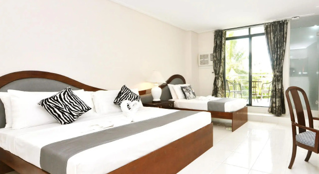 717 Cesar Place Hotel