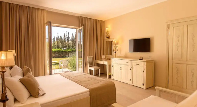 Alaçatı Beach Resort & SPA