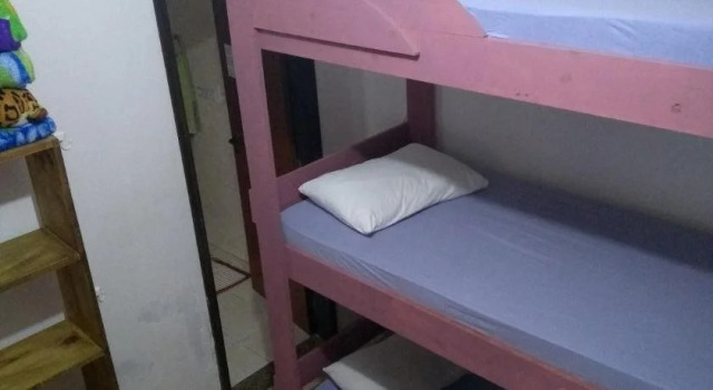Hostel IN BC, Забронировать Хостел Хостелы Балнеариу-Камбориу, рядом с Amores Beach, Хостел
