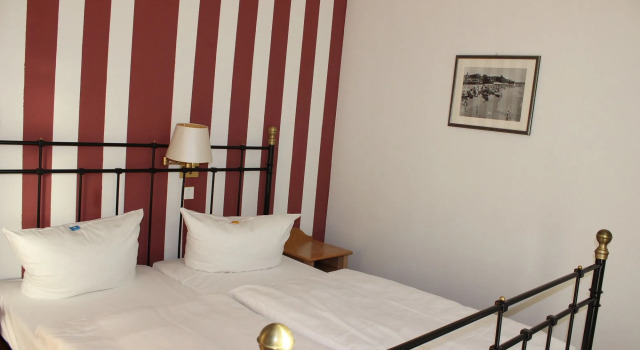 Meeressterne Hotel Weißes Schloß, Book Hotel Hotels in Usedom with a Pool, Swimming Pool