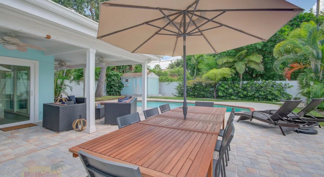 A Vacationer's Dream - Monthly Pool 3 Bedroom Home by RedAwning